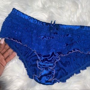 Blue, Ruffles Bottoms